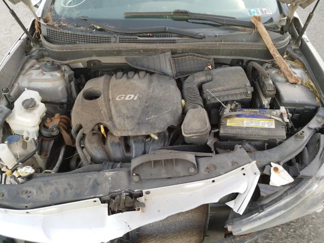 Photo 6 VIN: 5NPEB4AC7DH756269 - HYUNDAI SONATA GLS 