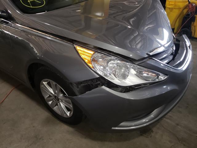 Photo 9 VIN: 5NPEB4AC7DH759706 - HYUNDAI SONATA GLS 