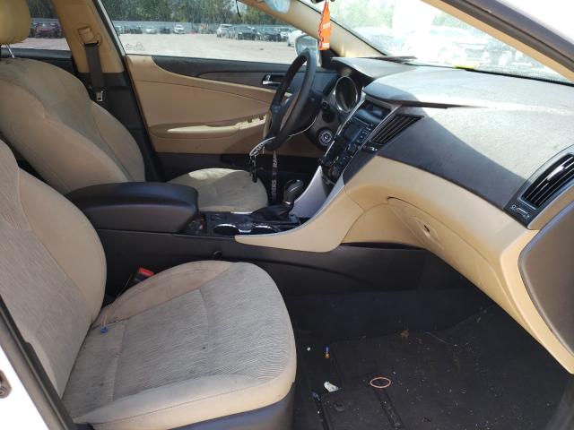 Photo 4 VIN: 5NPEB4AC7DH772648 - HYUNDAI SONATA GLS 