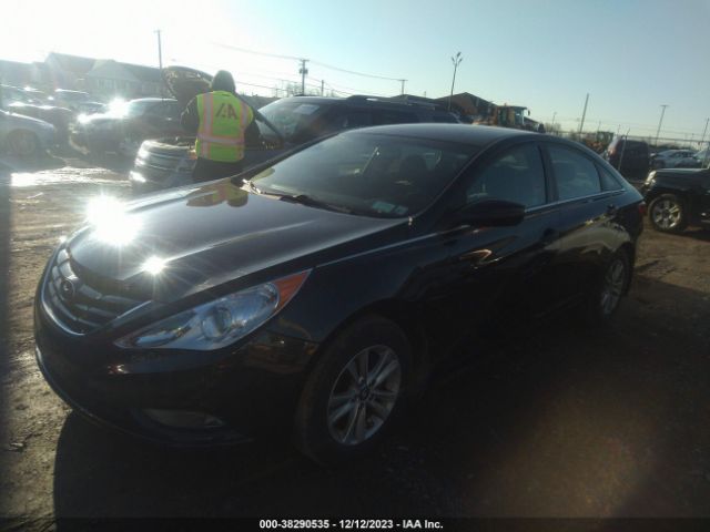 Photo 1 VIN: 5NPEB4AC7DH777445 - HYUNDAI SONATA 