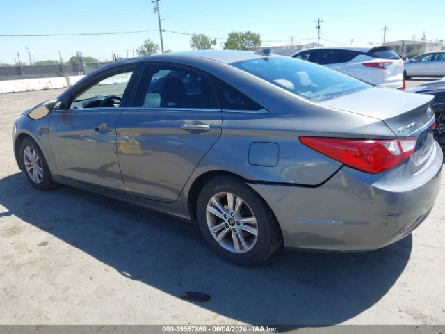 Photo 2 VIN: 5NPEB4AC7DH786937 - HYUNDAI SONATA 