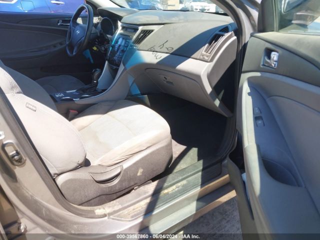 Photo 4 VIN: 5NPEB4AC7DH786937 - HYUNDAI SONATA 