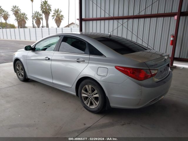 Photo 2 VIN: 5NPEB4AC7DH788865 - HYUNDAI SONATA 