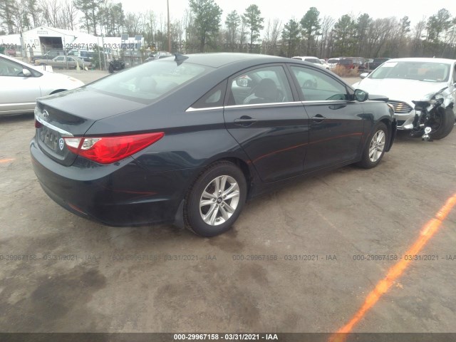 Photo 3 VIN: 5NPEB4AC7DH797145 - HYUNDAI SONATA 