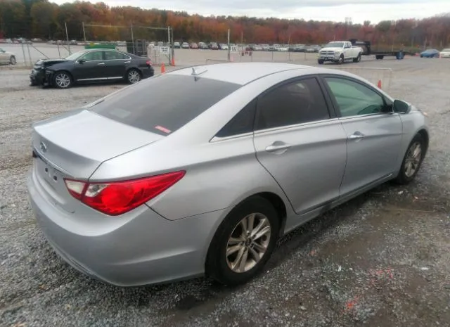 Photo 3 VIN: 5NPEB4AC7DH799980 - HYUNDAI SONATA 