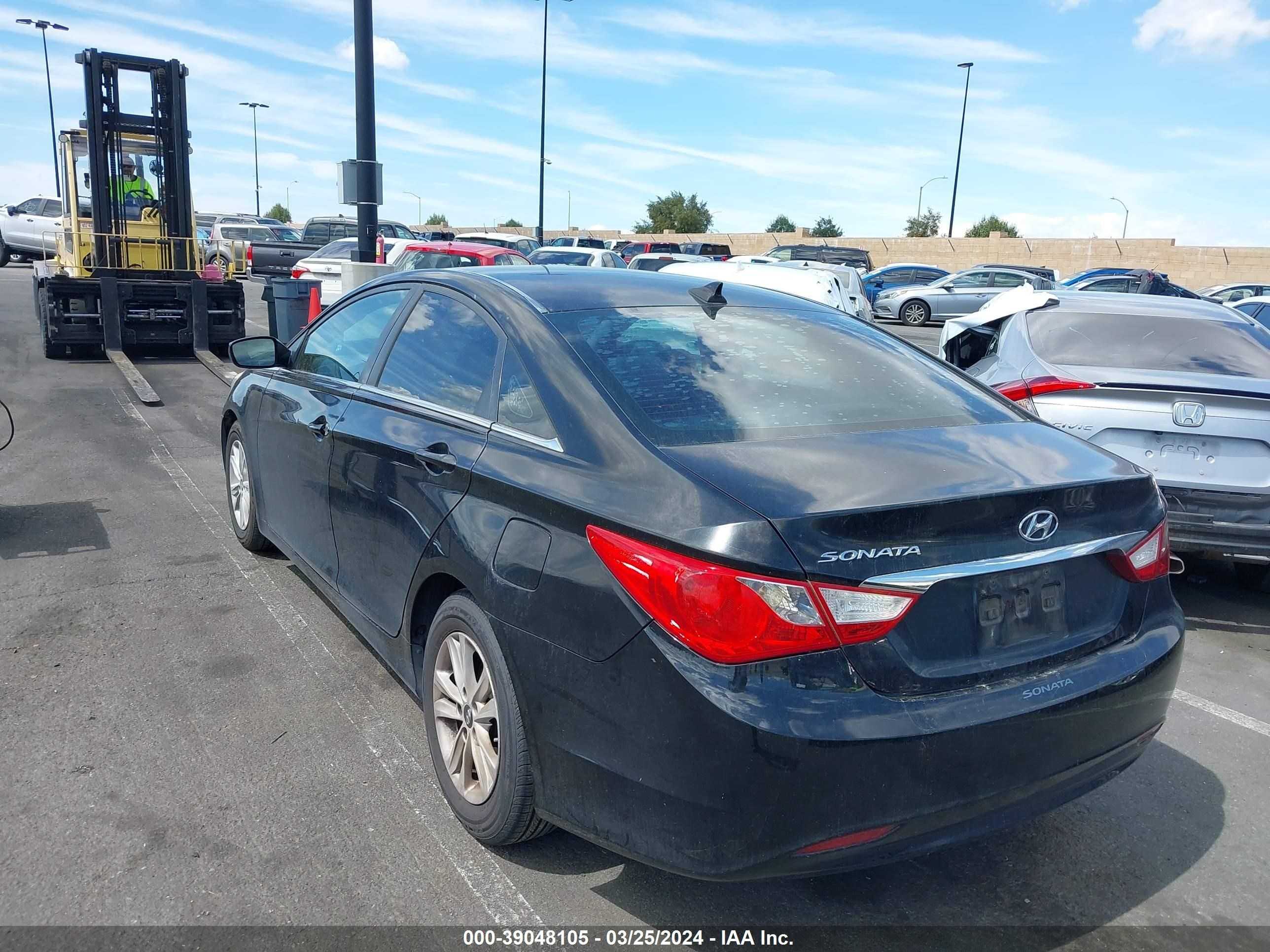 Photo 2 VIN: 5NPEB4AC7DH809276 - HYUNDAI SONATA 