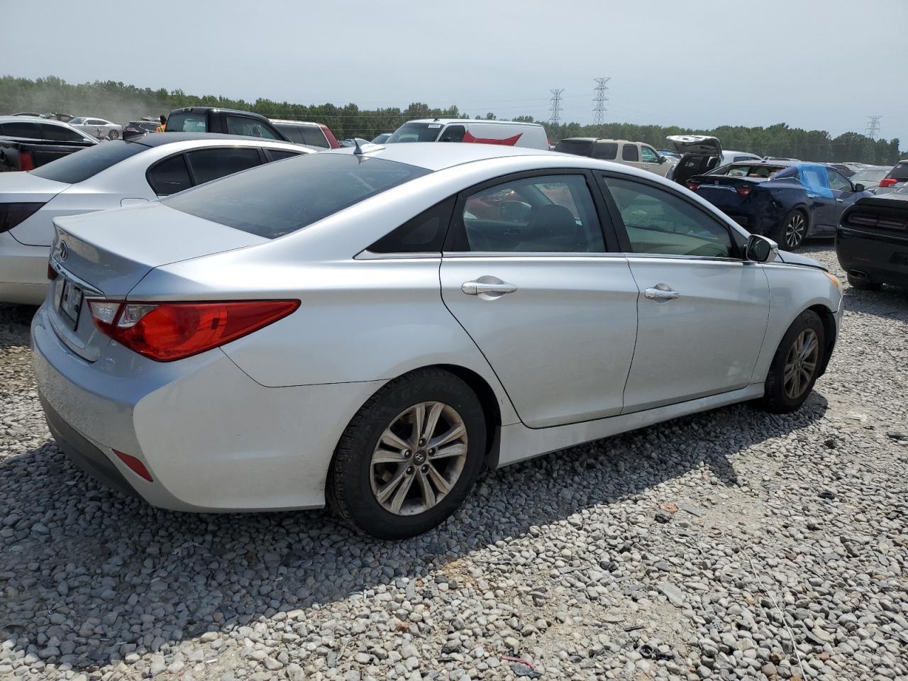 Photo 2 VIN: 5NPEB4AC7EH825270 - HYUNDAI SONATA 