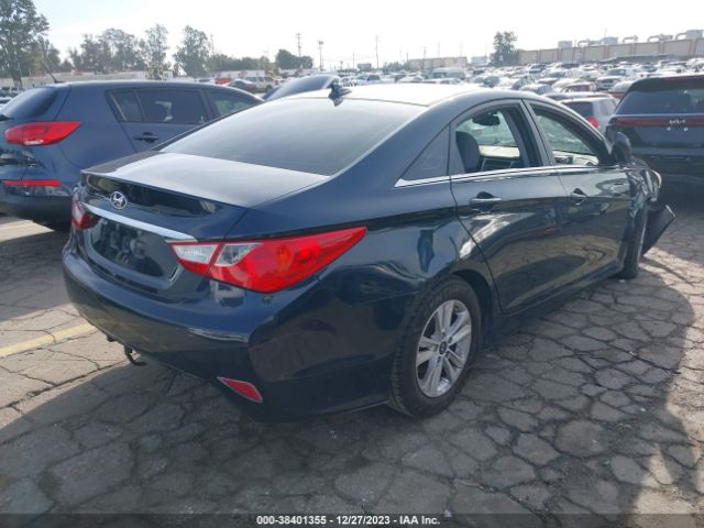 Photo 3 VIN: 5NPEB4AC7EH835197 - HYUNDAI SONATA 