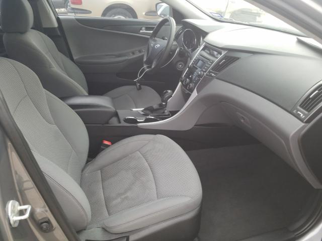 Photo 4 VIN: 5NPEB4AC7EH838780 - HYUNDAI SONATA GLS 