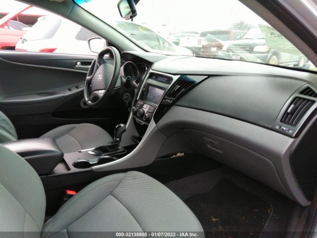 Photo 4 VIN: 5NPEB4AC7EH853327 - HYUNDAI SONATA 