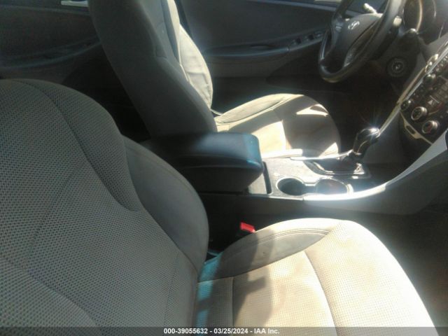 Photo 4 VIN: 5NPEB4AC7EH858169 - HYUNDAI SONATA 