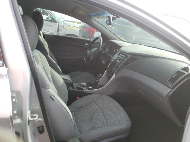 Photo 4 VIN: 5NPEB4AC7EH870872 - HYUNDAI SONATA GLS 