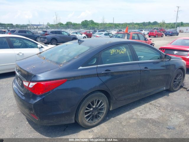 Photo 3 VIN: 5NPEB4AC7EH881001 - HYUNDAI SONATA 