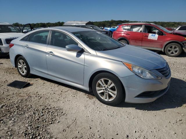 Photo 3 VIN: 5NPEB4AC7EH882066 - HYUNDAI SONATA GLS 