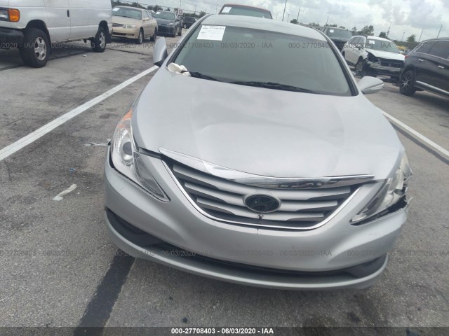 Photo 5 VIN: 5NPEB4AC7EH884559 - HYUNDAI SONATA 