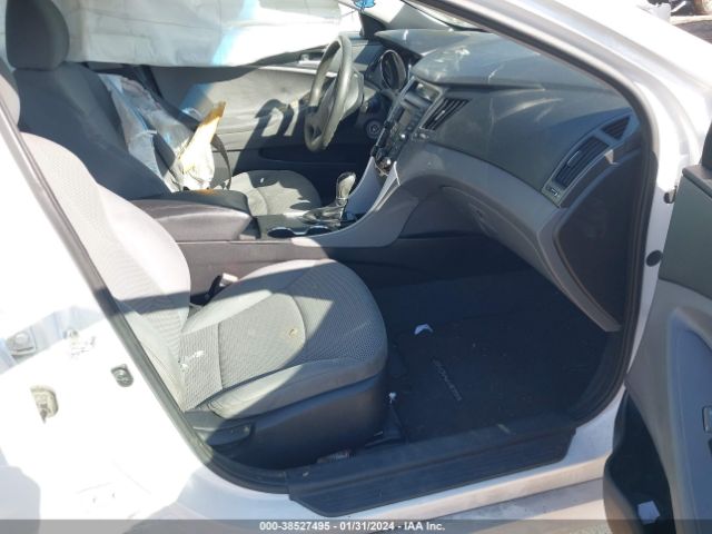 Photo 4 VIN: 5NPEB4AC7EH891110 - HYUNDAI SONATA 