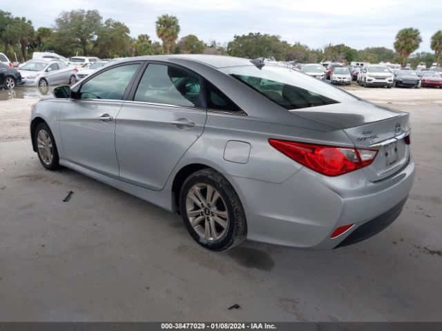 Photo 2 VIN: 5NPEB4AC7EH893911 - HYUNDAI SONATA 