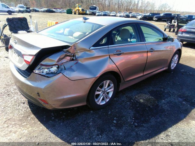 Photo 3 VIN: 5NPEB4AC7EH895710 - HYUNDAI SONATA 