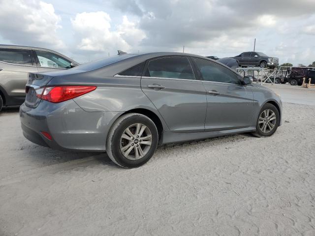 Photo 2 VIN: 5NPEB4AC7EH901876 - HYUNDAI SONATA GLS 