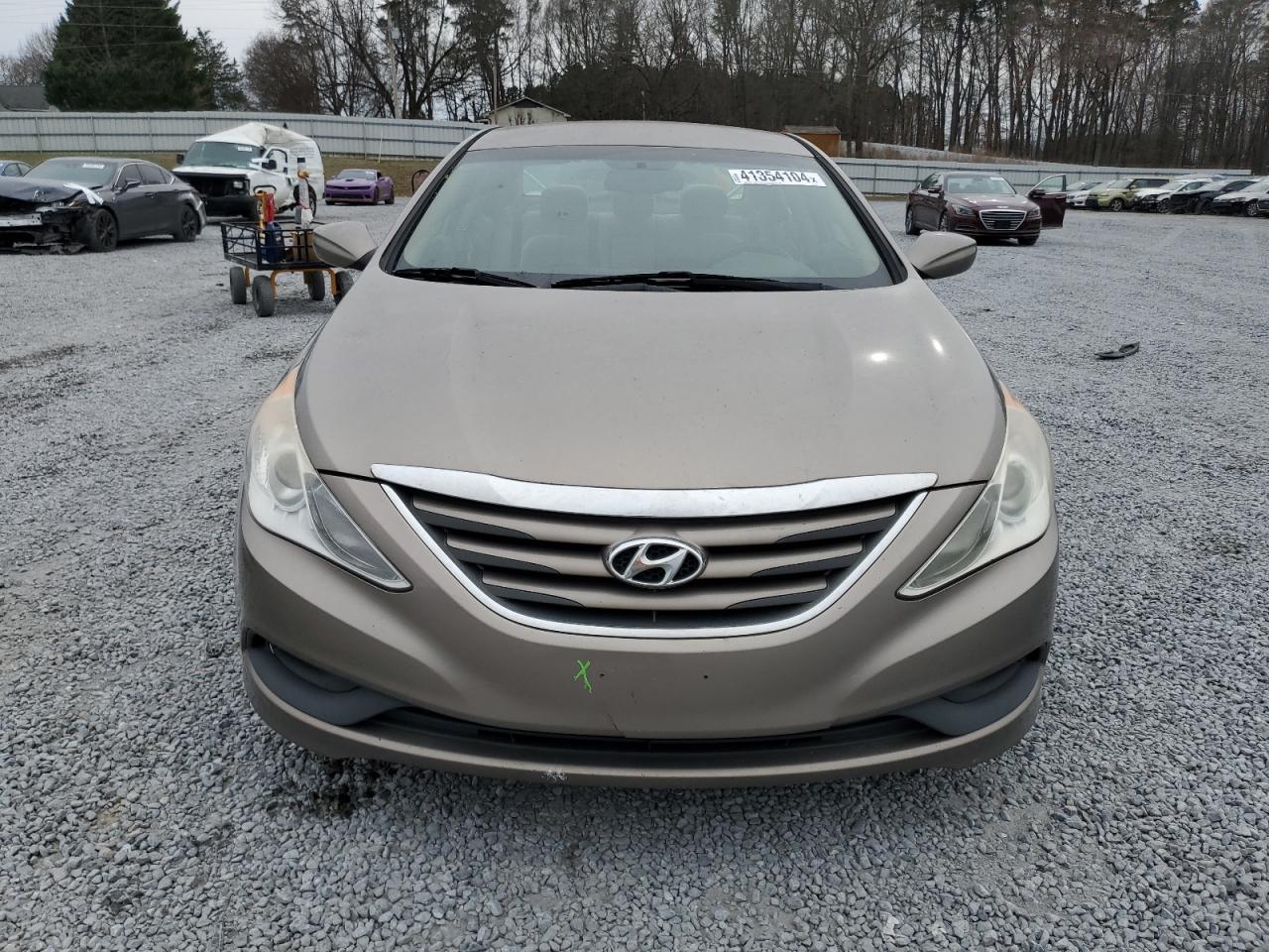 Photo 4 VIN: 5NPEB4AC7EH903367 - HYUNDAI SONATA 