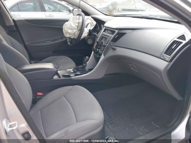 Photo 4 VIN: 5NPEB4AC7EH914501 - HYUNDAI SONATA 