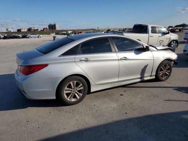 Photo 2 VIN: 5NPEB4AC7EH923361 - HYUNDAI SONATA GLS 