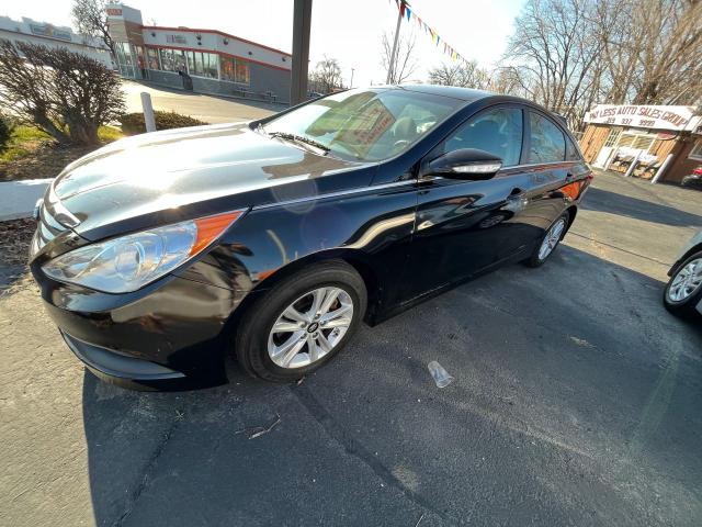 Photo 1 VIN: 5NPEB4AC7EH928365 - HYUNDAI SONATA 