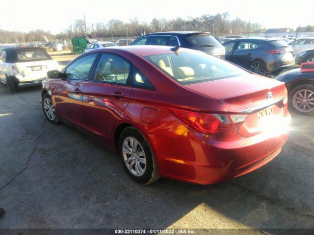 Photo 2 VIN: 5NPEB4AC8BH018803 - HYUNDAI SONATA 