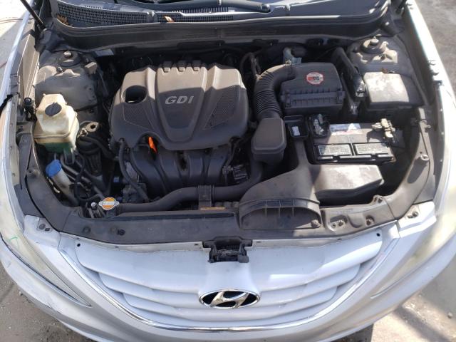 Photo 6 VIN: 5NPEB4AC8BH033673 - HYUNDAI SONATA GLS 