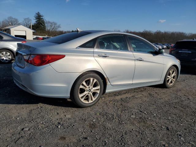 Photo 2 VIN: 5NPEB4AC8BH047105 - HYUNDAI SONATA GLS 