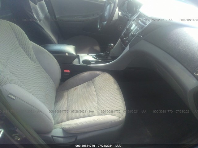 Photo 4 VIN: 5NPEB4AC8BH068438 - HYUNDAI SONATA 