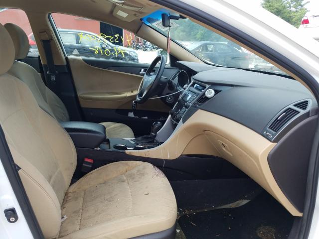 Photo 4 VIN: 5NPEB4AC8BH070125 - HYUNDAI SONATA GLS 