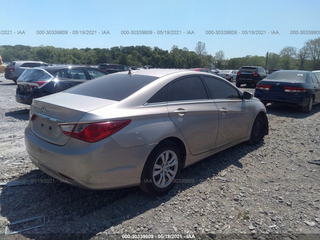 Photo 3 VIN: 5NPEB4AC8BH079892 - HYUNDAI SONATA 