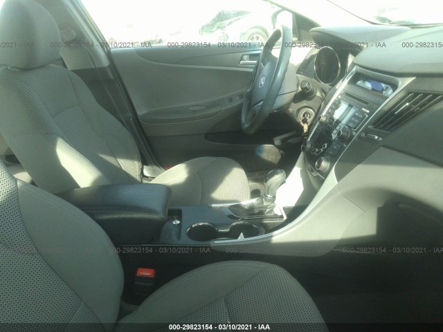 Photo 4 VIN: 5NPEB4AC8BH086860 - HYUNDAI SONATA 