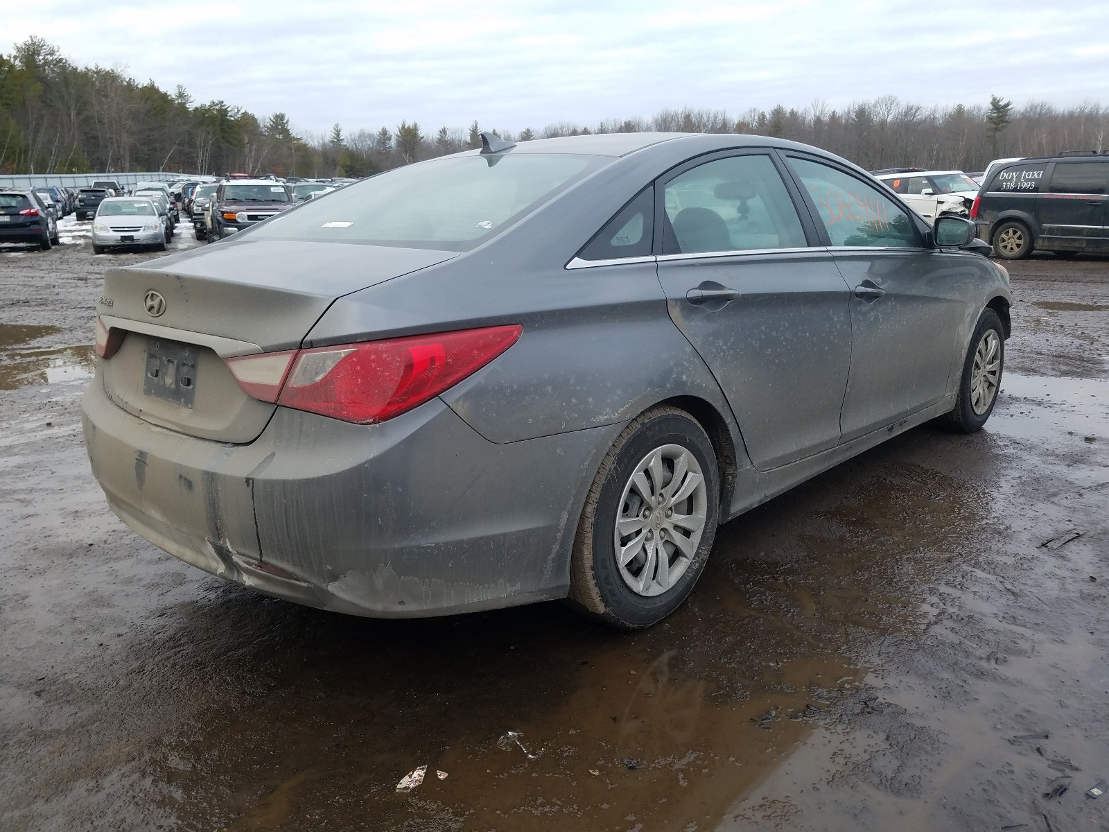 Photo 3 VIN: 5NPEB4AC8BH133708 - HYUNDAI SONATA GLS 