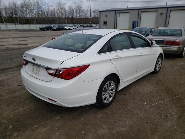 Photo 3 VIN: 5NPEB4AC8BH135202 - HYUNDAI SONATA GLS 