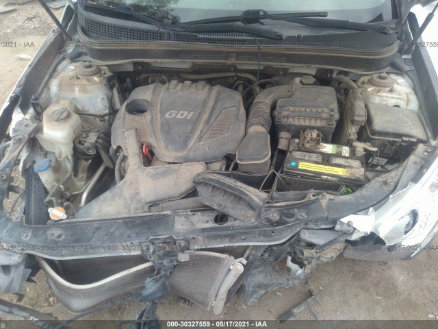 Photo 9 VIN: 5NPEB4AC8BH157152 - HYUNDAI SONATA 