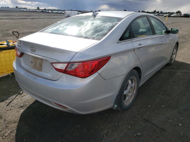 Photo 3 VIN: 5NPEB4AC8BH172220 - HYUNDAI SONATA GLS 