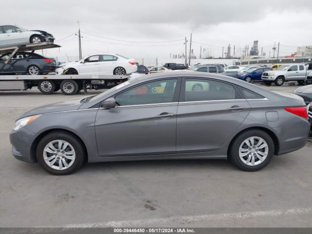 Photo 5 VIN: 5NPEB4AC8BH201618 - HYUNDAI SONATA 