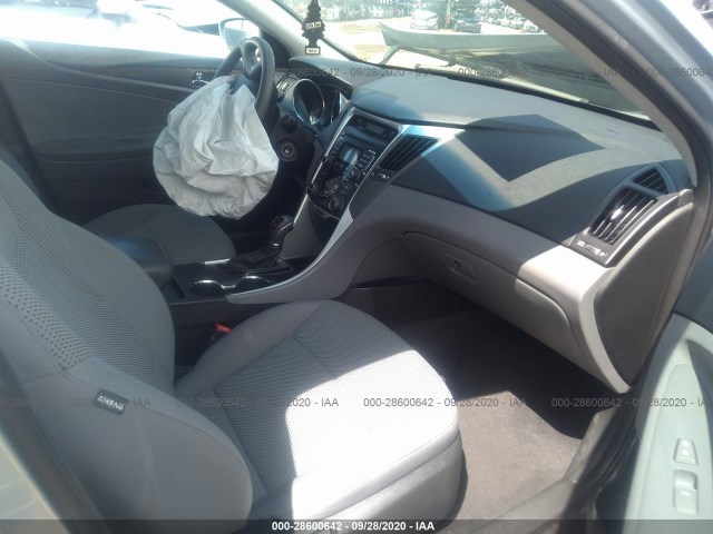 Photo 4 VIN: 5NPEB4AC8BH206737 - HYUNDAI SONATA 