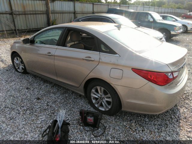 Photo 2 VIN: 5NPEB4AC8BH213980 - HYUNDAI SONATA 