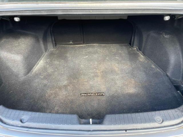 Photo 8 VIN: 5NPEB4AC8BH239706 - HYUNDAI SONATA GLS 