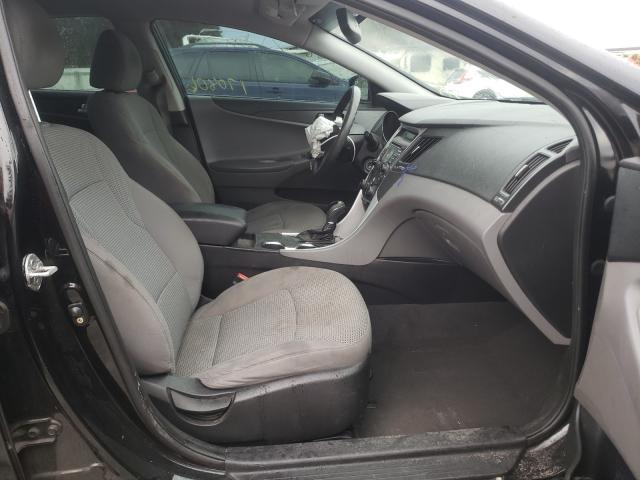 Photo 4 VIN: 5NPEB4AC8BH244985 - HYUNDAI SONATA GLS 