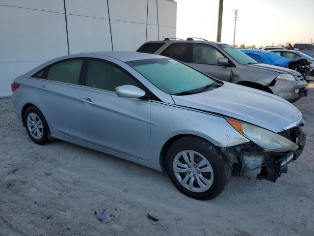 Photo 3 VIN: 5NPEB4AC8BH247496 - HYUNDAI SONATA 