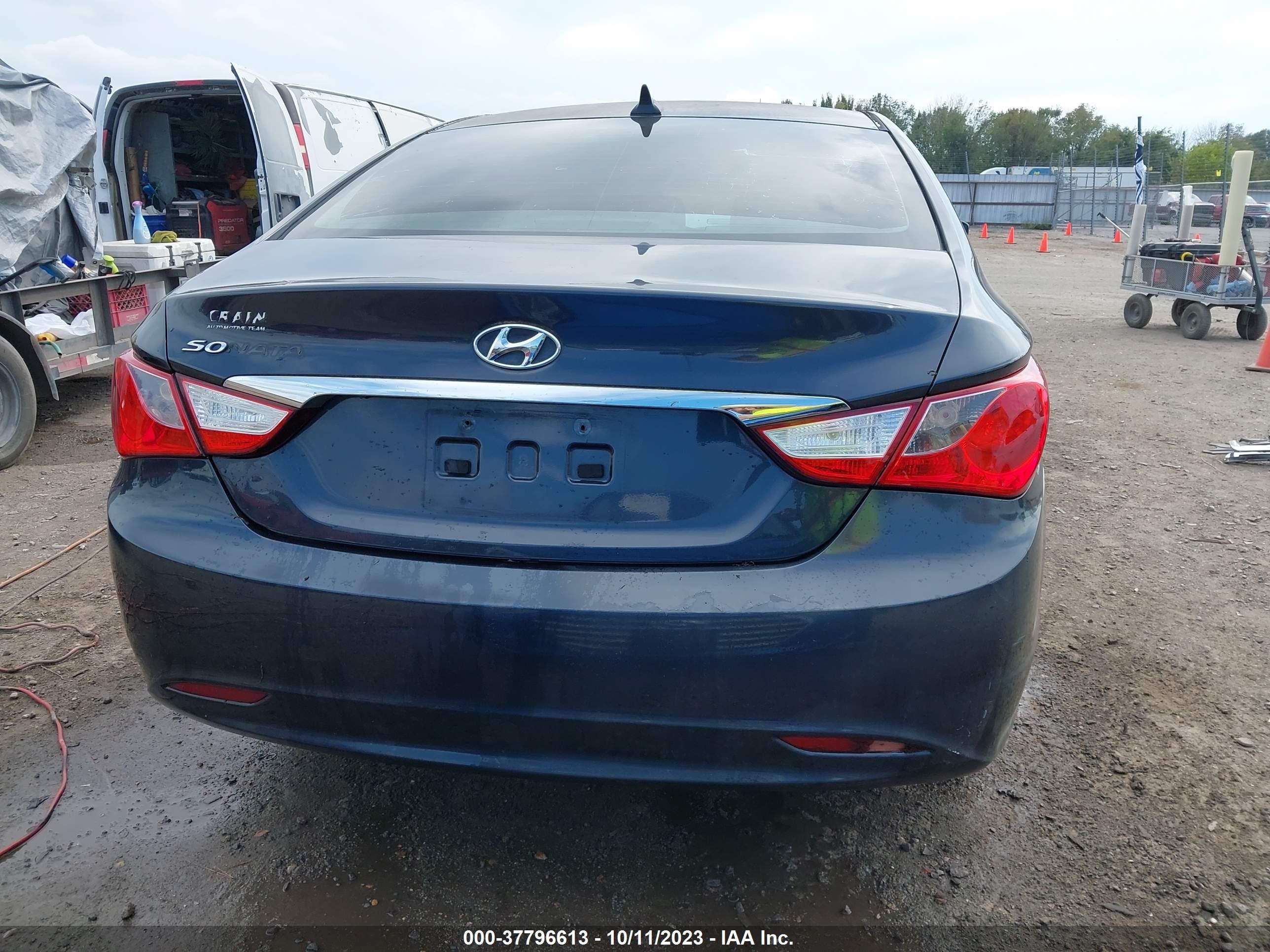 Photo 15 VIN: 5NPEB4AC8BH285911 - HYUNDAI SONATA 