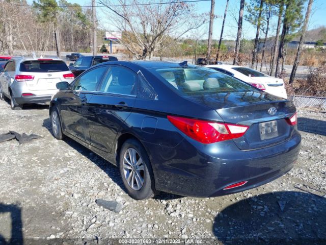 Photo 2 VIN: 5NPEB4AC8CH311215 - HYUNDAI SONATA 