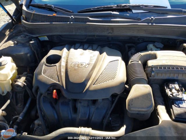 Photo 9 VIN: 5NPEB4AC8CH311215 - HYUNDAI SONATA 