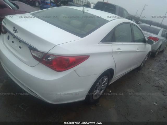 Photo 3 VIN: 5NPEB4AC8CH337068 - HYUNDAI SONATA 