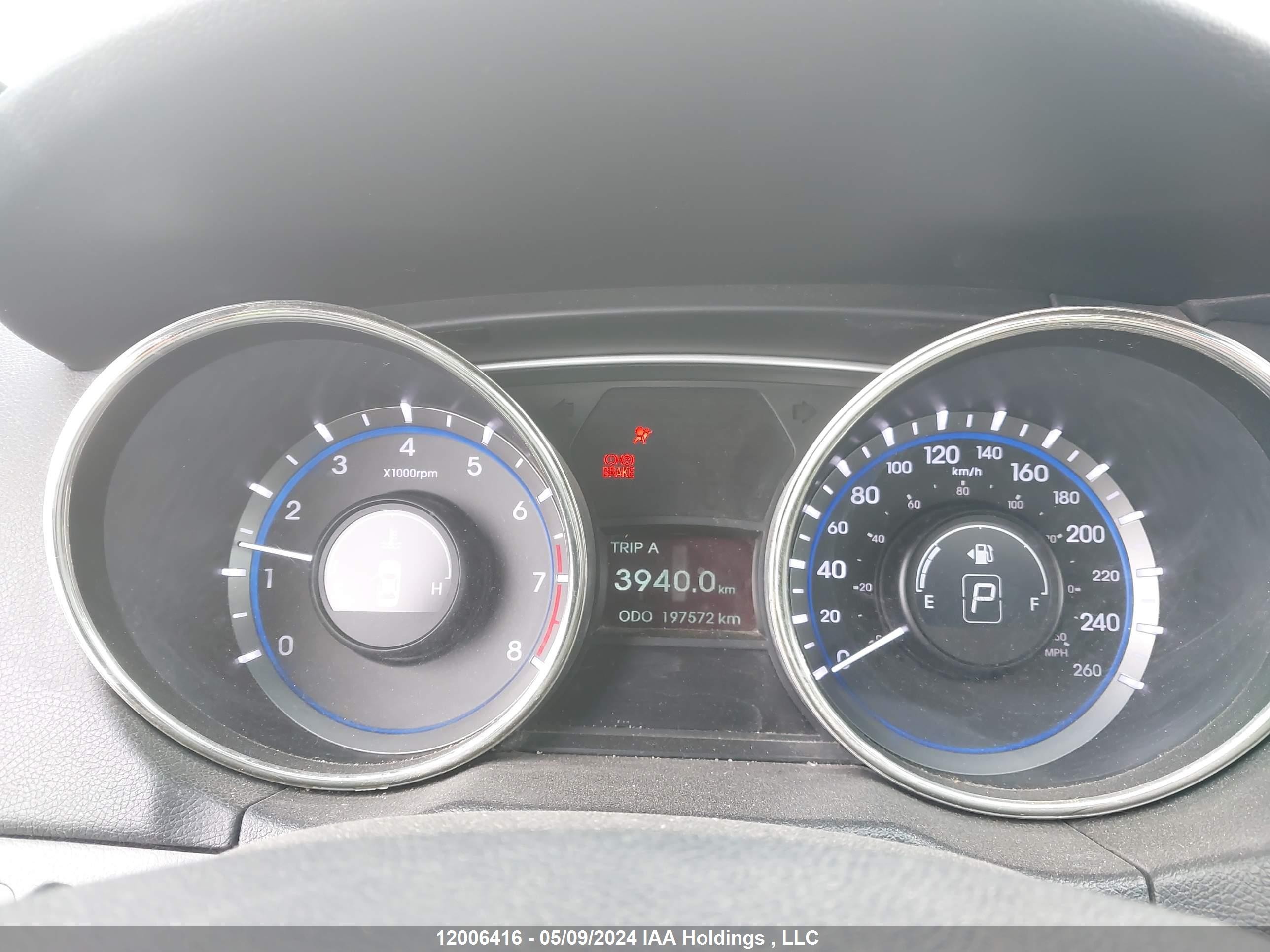 Photo 6 VIN: 5NPEB4AC8CH337751 - HYUNDAI SONATA 