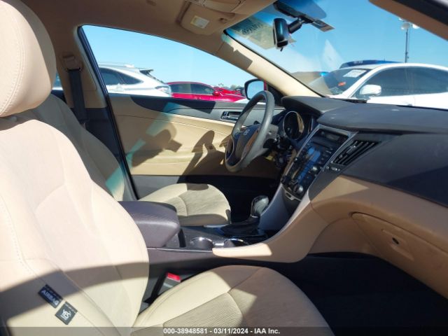 Photo 4 VIN: 5NPEB4AC8CH338995 - HYUNDAI SONATA 